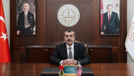 Bakan Tekin’den Kurban Bayramı iletisi