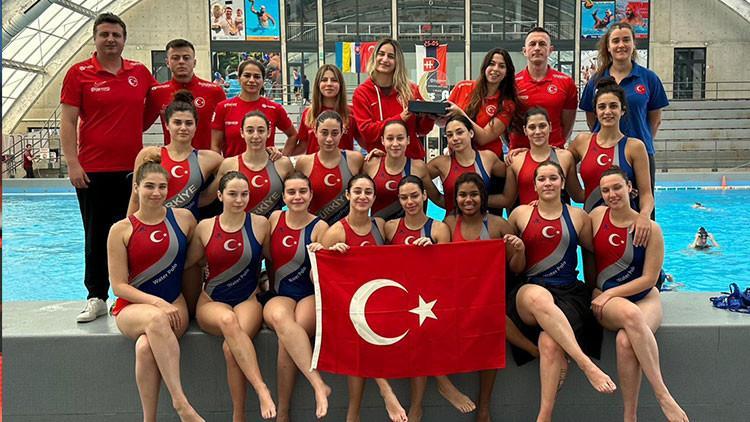 Bayan Sutopu Ulusal Grubu, Slovakya’da şampiyon oldu