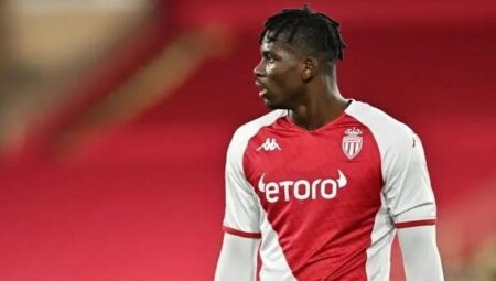 Breel Embolo kimdir, nereli, kaç yaşında? Beşiktaş ile ismi anılan Breel Embolo hangi ekiplerde oynadı?