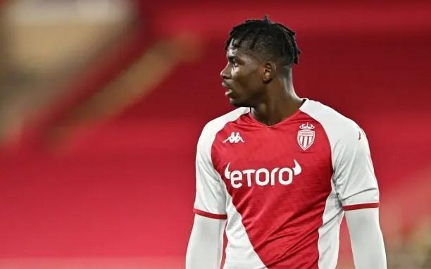 Breel Embolo kimdir, nereli, kaç yaşında? Beşiktaş ile ismi anılan Breel Embolo hangi ekiplerde oynadı?
