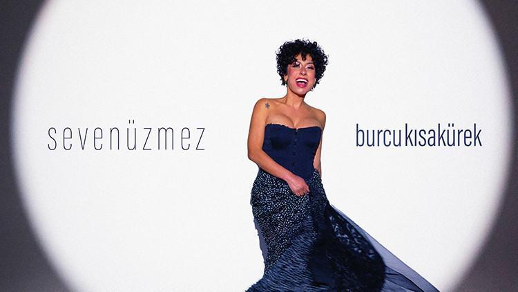 Bu Yazın Manifestosu Burcu Kısakürek’ten: ‘Seven Üzmez, Git Deyince Gitmez’