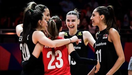 Canlı Anlatım: Türkiye – Polonya | Filenin Sultanları FIVB Milletler Ligi’nde seri peşinde