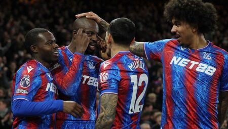 Crystal Palace’da men tehlikesi!