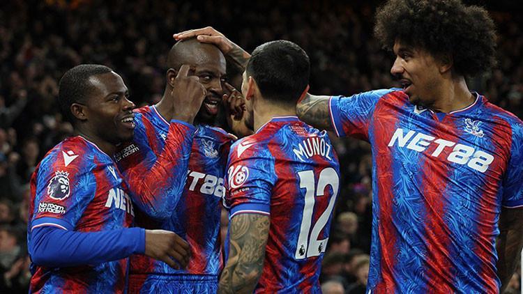 Crystal Palace’da men tehlikesi!