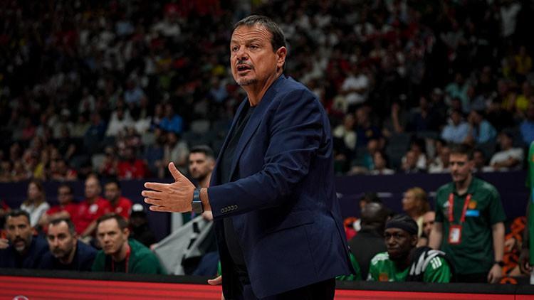 Ergin Ataman’dan Olympiakos taraftarına reaksiyon: ‘Sırf ben Türk’üm diye’