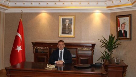 Faik Oktay Sözer kimdir, nereli, hangi misyonlarda bulundu? Yeni Bilecik Valisi Faik Oktay Sözer hayatı ve biyografisi