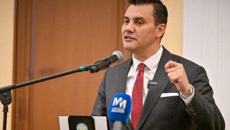 Ferdi Zeyrek kimdir, kaç yaşında, nereli? Manisa Büyükşehir Belediye Başkanı Ferdi Zeyrek’in sağlık durumu nasıl? İşte Ferdi Zeyrek’in biyografisi ve hayatı!