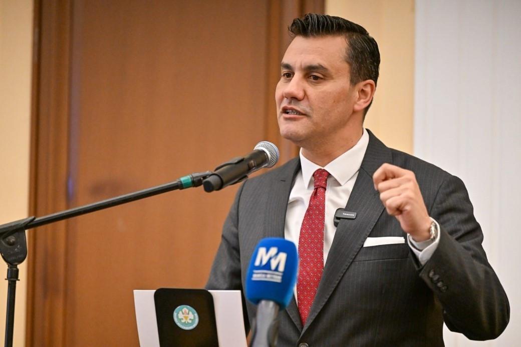 Ferdi Zeyrek kimdir, kaç yaşında, nereli? Manisa Büyükşehir Belediye Başkanı Ferdi Zeyrek’in sağlık durumu nasıl? İşte Ferdi Zeyrek’in biyografisi ve hayatı!