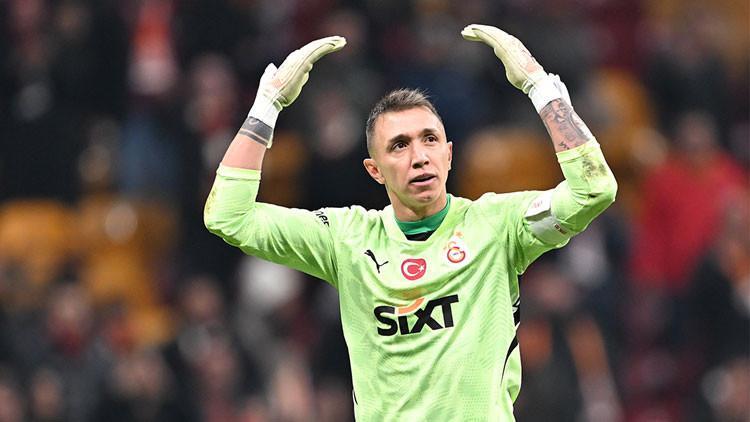 Galatasaray’ın en istikrarlısı kaptan Muslera!