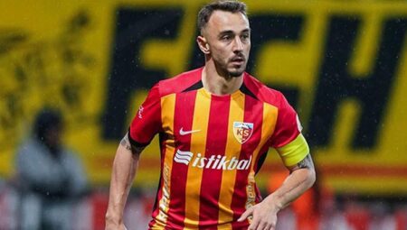 Gökhan Sazdağı için Galatasaray açıklaması! ‘Değerlendiririz’