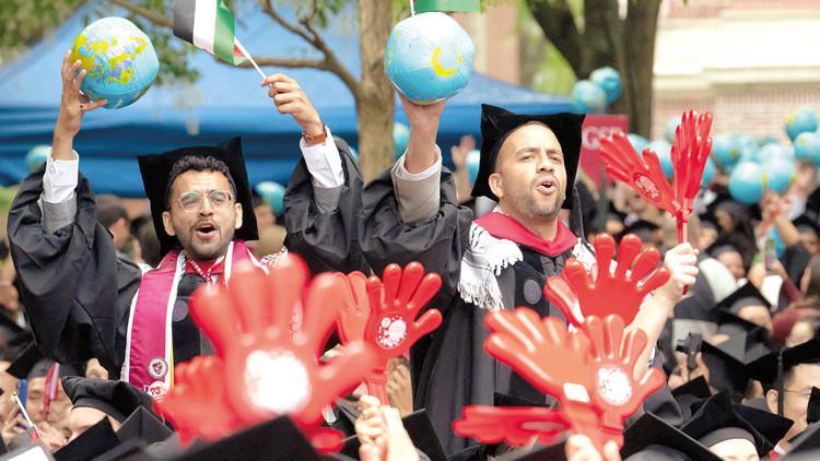 Harvard’a kabul alan öğrencilere vize pürüzü