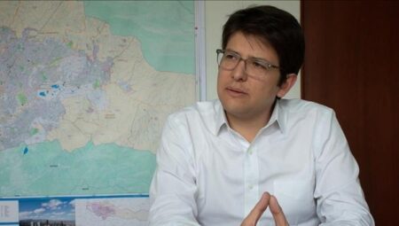 Kolombiya’da suikast düzenlenen cumhurbaşkanı adayı Uribe ağır bakımda: Kurtulması için ‘mucize gerekli’
