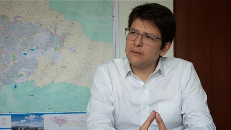Kolombiya’da suikast düzenlenen cumhurbaşkanı adayı Uribe ağır bakımda: Kurtulması için ‘mucize gerekli’