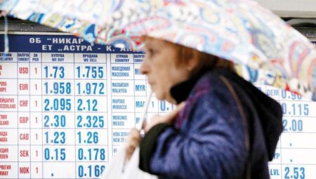 Komşu AB para ünitesine geçmeye hazırlanıyor! Bulgaristan’da Euro tedirginliği