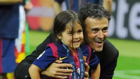Luis Enrique’nin kızı Xana öldü mü, neden öldü? Şampiyonlar Ligi kupasını kızı için kaldırdı!
