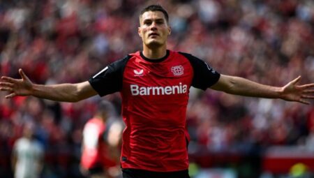 Patrik Schick kimdir, nereli, kaç yaşında? Fenerbahçe ile ismi anılan Patrik Schick hangi gruplarda oynadı?