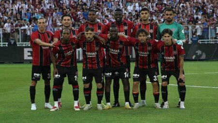 Son Dakika: Fatih Karagümrük, Muhteşem Lig’e yükseldi! Bandırmaspor finali uzatmalarda kaybetti