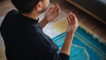 Terviye Günü namazı nedir, ne vakit kılınır? Terviye Günü namazı nasıl kılınır, kaç rekattır?
